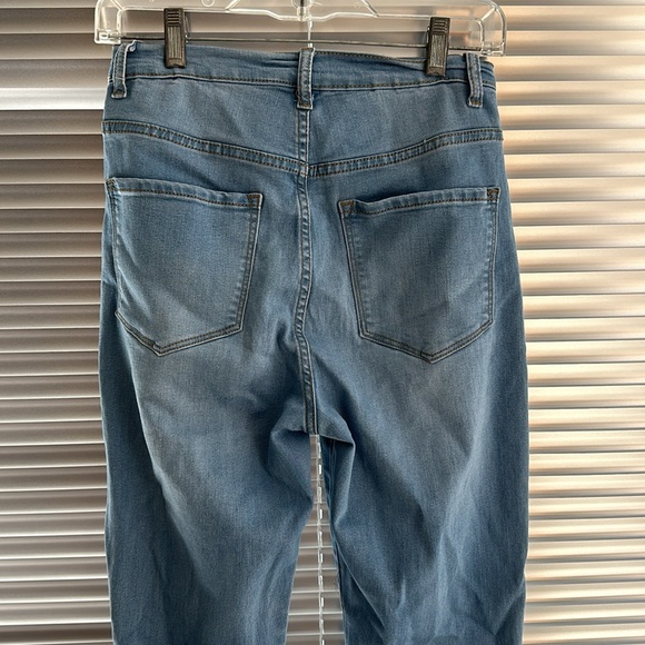 Blue jeans - Picture 4 of 4